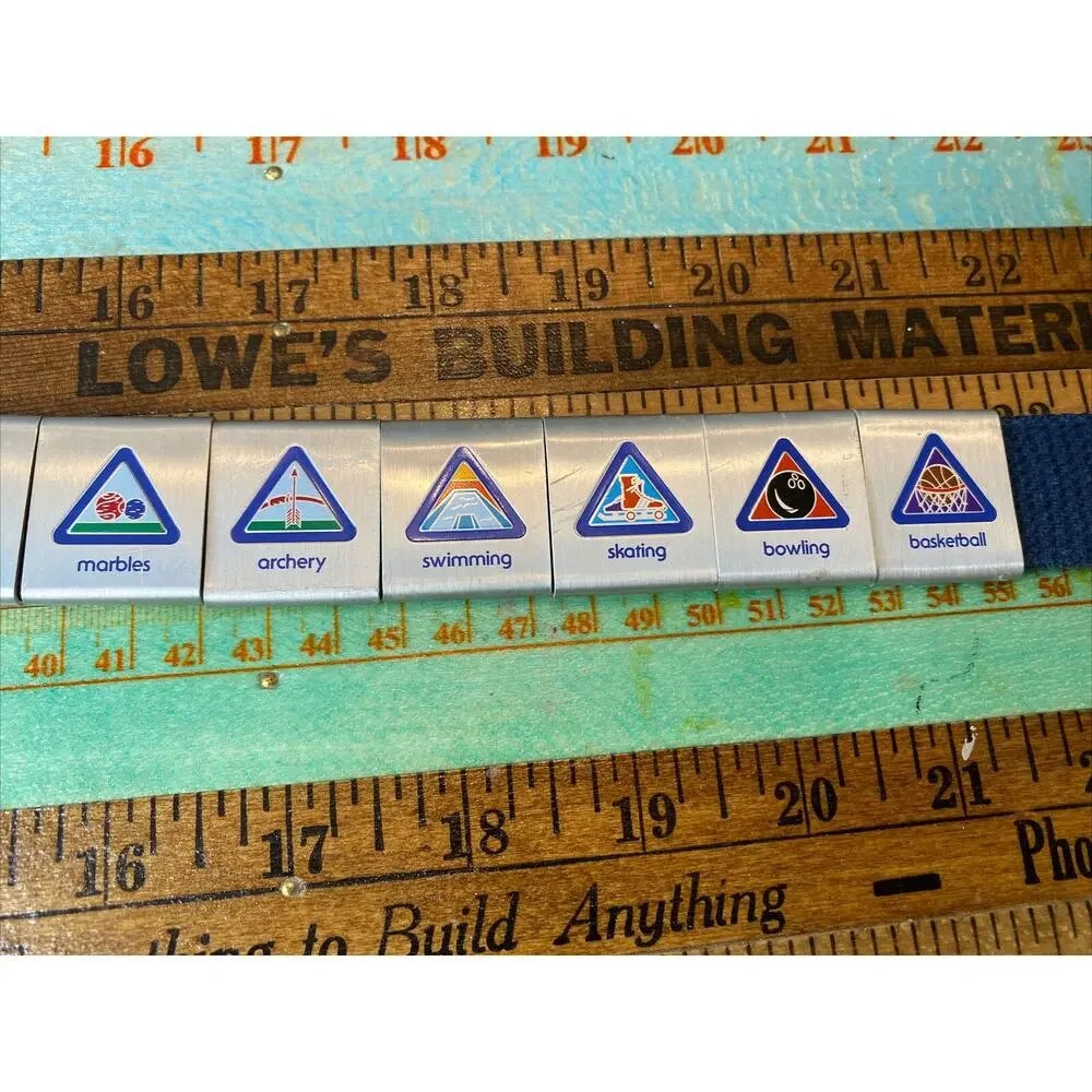 Boy Scouts BSA Cub Scout Belt W/ 12 Merit Badges Adventure Loop Slides Uniform